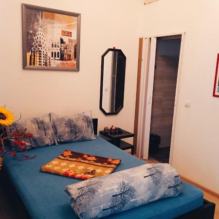 Cosmo Vandrarhem Belgrad Exteriör bild